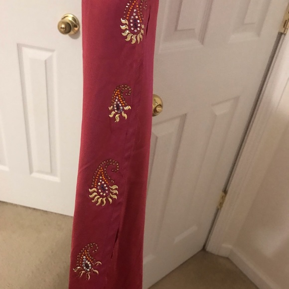 Pink long one piece satin nightwear - Picture 3 of 4